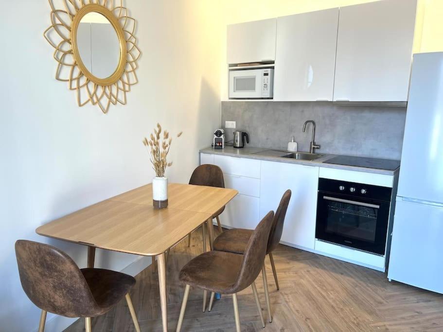 Soho - Le Corner Montpellier Appartement Buitenkant foto